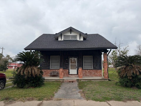 Photo of 1821 6th Street, Port Arthur, TX 77640 (MLS # 31631992)