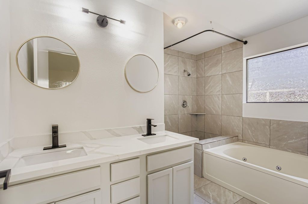 Photo of 3303 Creek Shadows Drive, Houston, TX 77339 (MLS # 98052125)