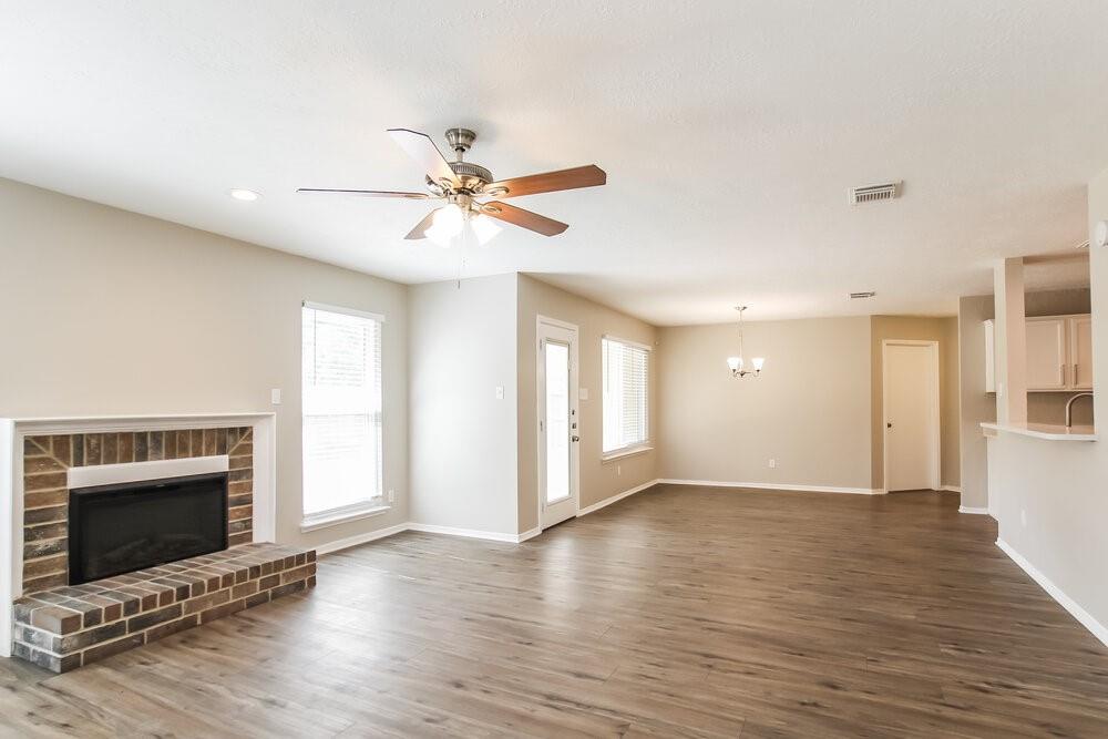 302 Dunford Court