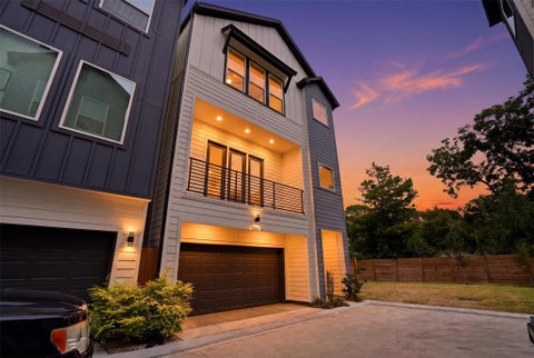 Photo of 2306 Hoskins Drive #A, Houston, TX 77080 (MLS # 87751817)