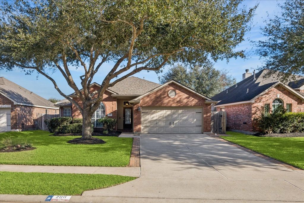 Photo of 2011 Arbor Gate Court, Richmond, TX 77469 (MLS # 61370252)