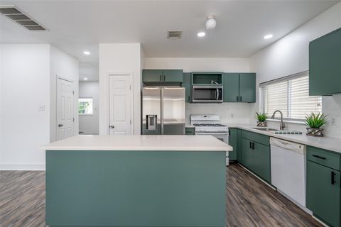 Photo of 1665 Nichole Woods Drive, Houston, TX 77047 (MLS # 5873851)