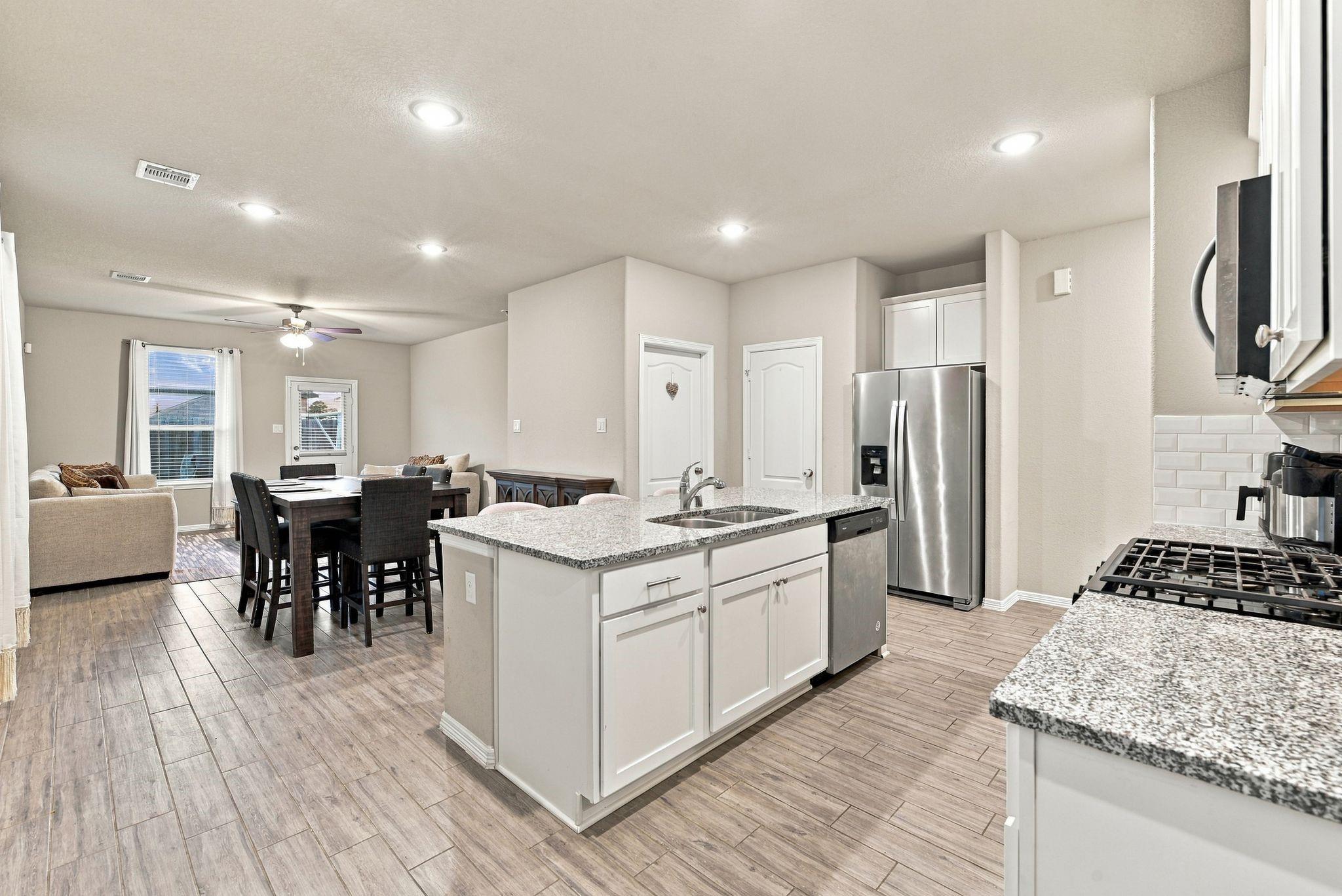25719 Boxwood Hedge Lane