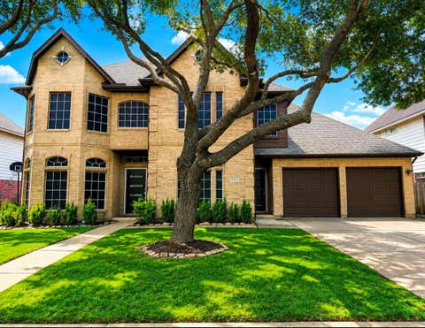 Photo of 11915 Gardner Park Lane, Sugar Land, TX 77498 (MLS # 13059188)