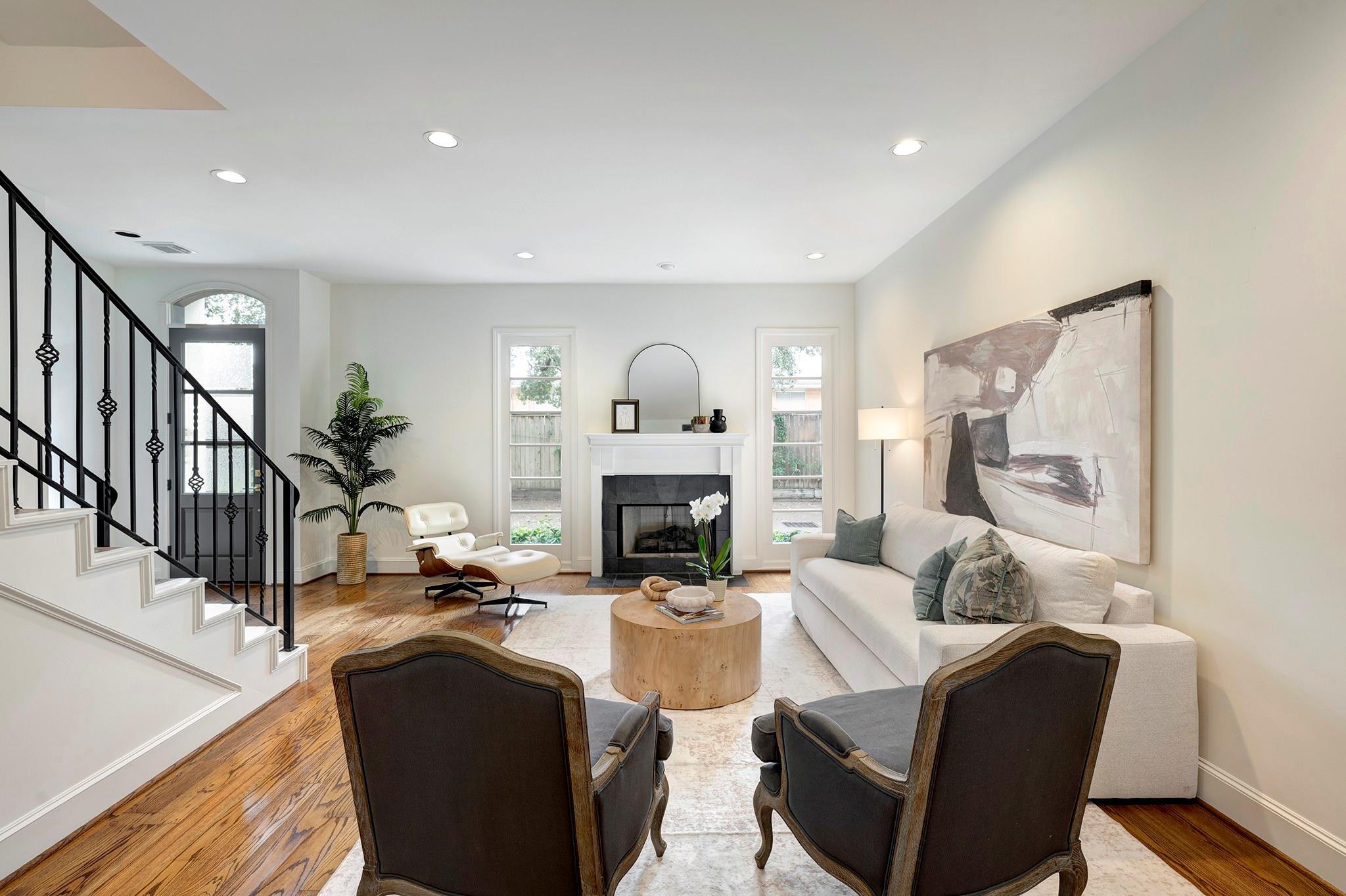 3958 W Alabama Street