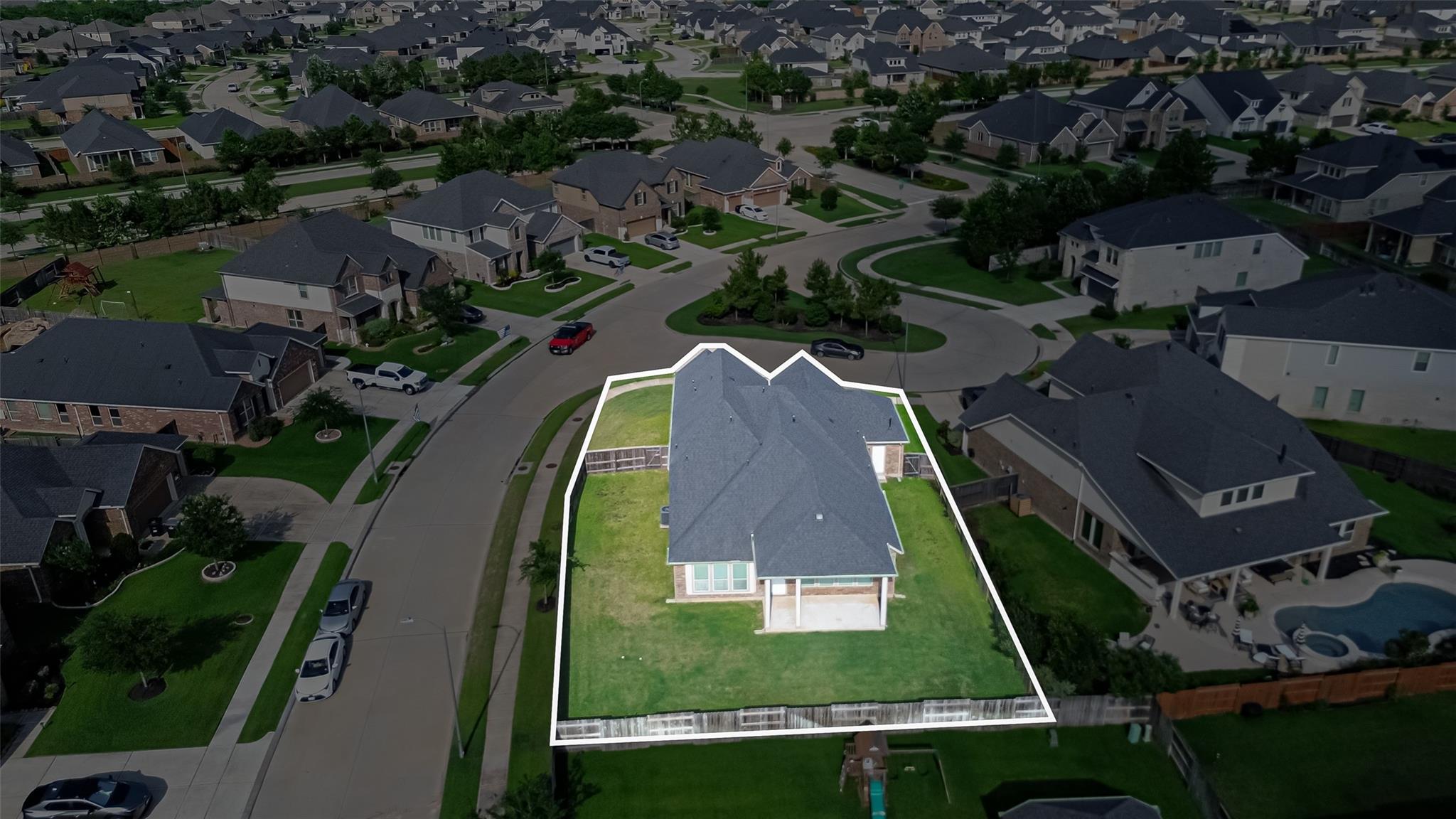 1718 Pepper Grove Lane
