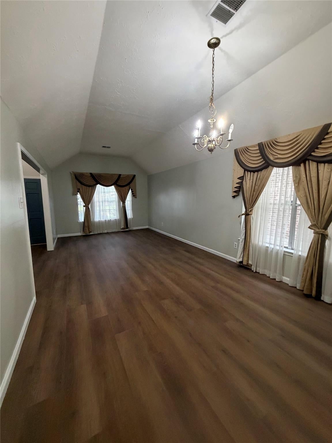 2015 Summerfield Place