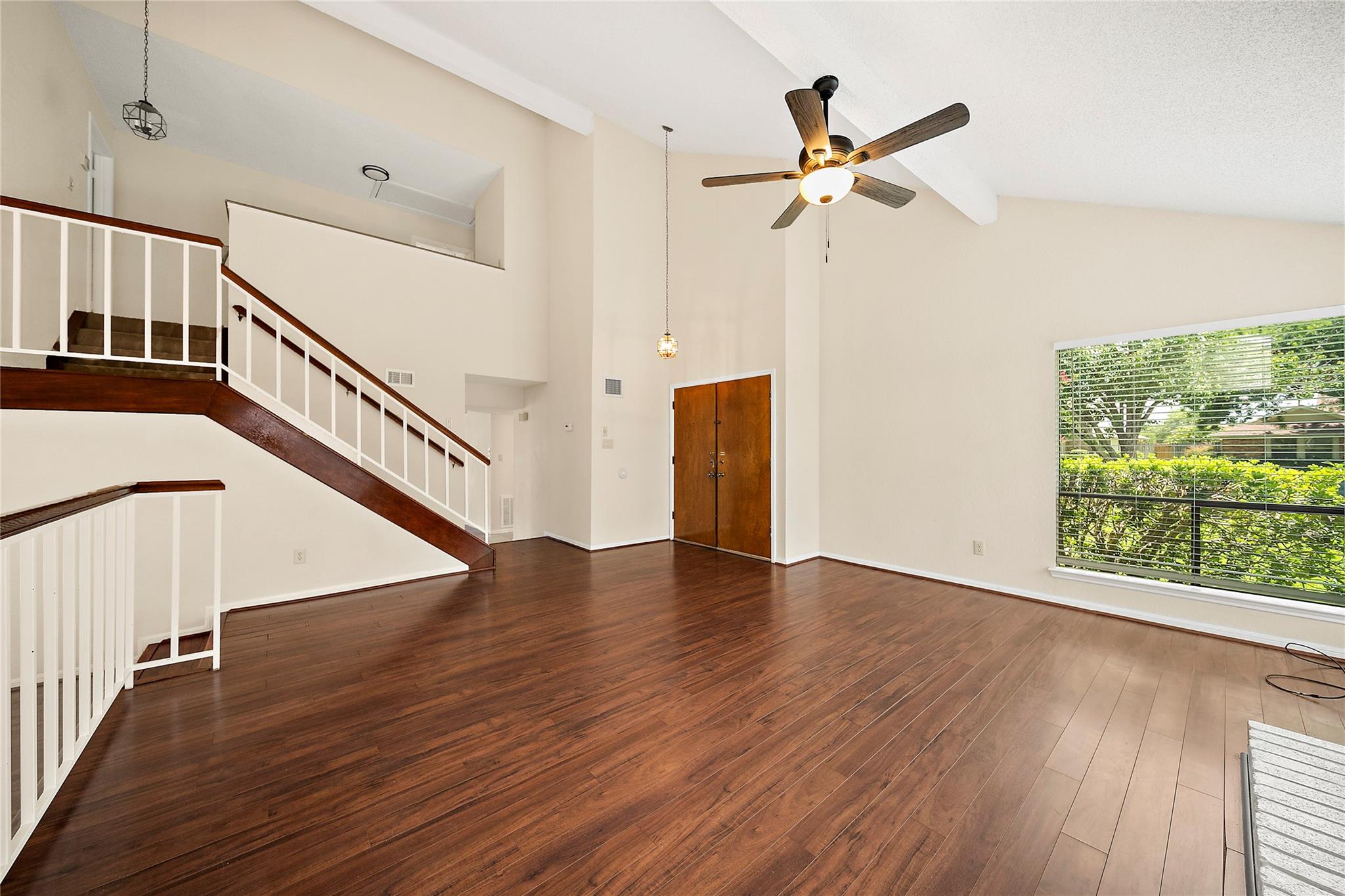 2206 Greencove Lane