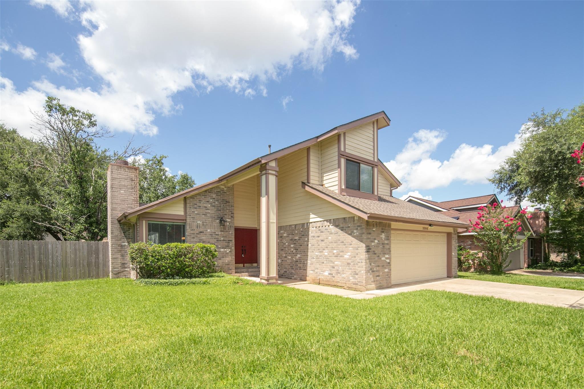 2206 Greencove Lane