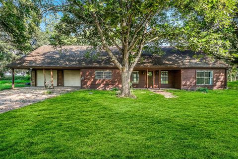 Photo of 9503 Cardinal Road, Beasley, TX 77417 (MLS # 85814855)