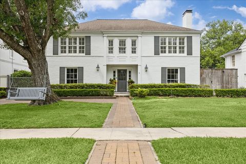 Photo of 3652 Ella Lee Lane, Houston, TX 77027 (MLS # 76250831)
