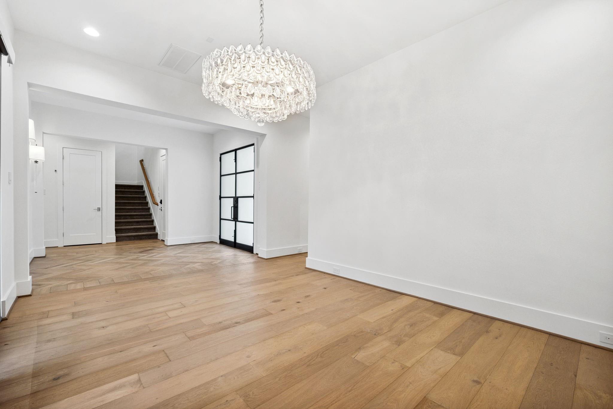 2320 Bartlett Street