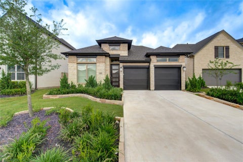 Photo of 4410 Lazy Grains Lane, Fulshear, TX 77441 (MLS # 81450437)
