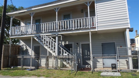 Photo of 2809 Ball Street #2, Galveston, TX 77550 (MLS # 80248590)