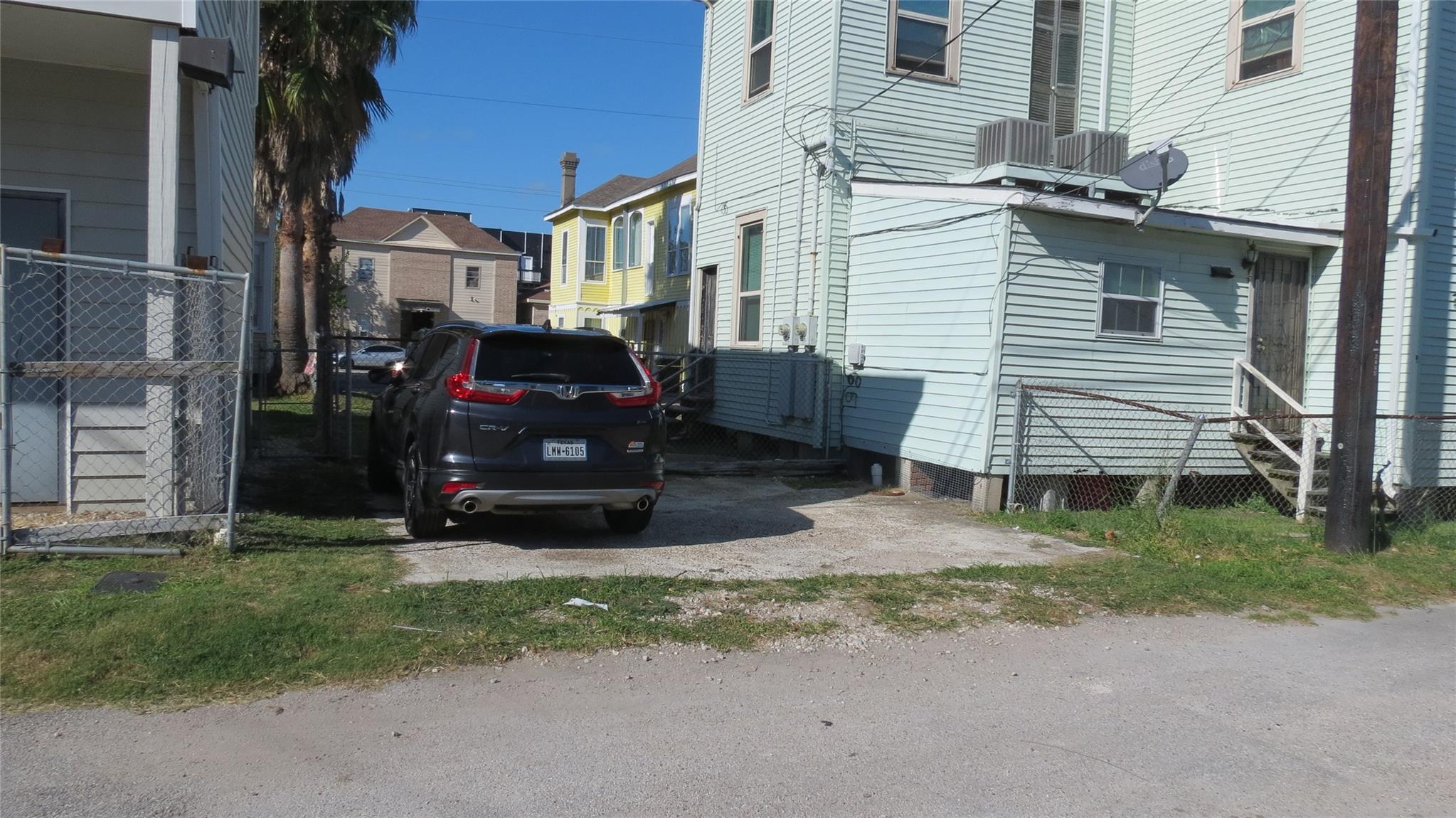 2809 Ball Street 2