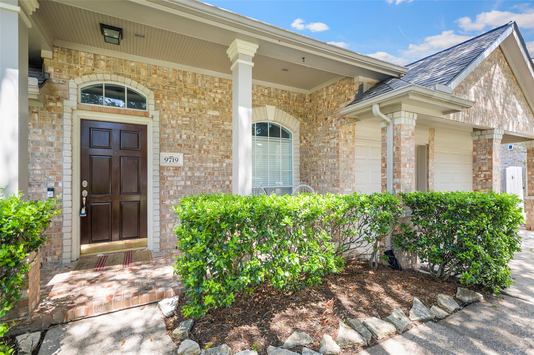 9719 Hawkins Lane