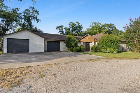 Photo of 803 Fm 646 Road N, Dickinson, TX 77539 (MLS # 97257794) Photo of 803 Fm 646 Road N, Dickinson, TX 77539 (MLS # 97257794)