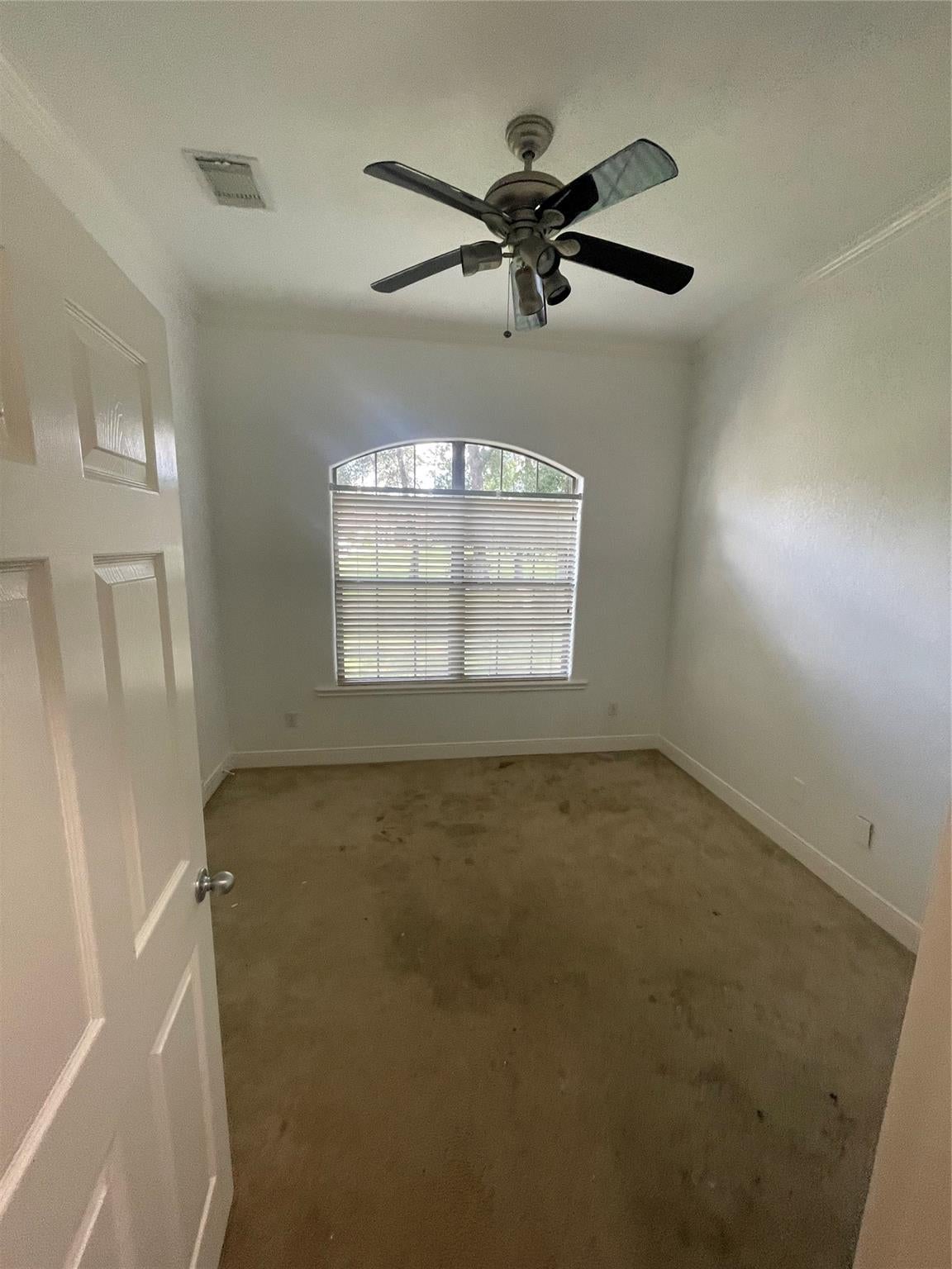 19486 Desna Drive