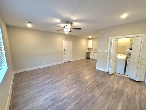 Photo of 1620 Oak Tree Drive #1210, Houston, TX 77080 (MLS # 14694858)