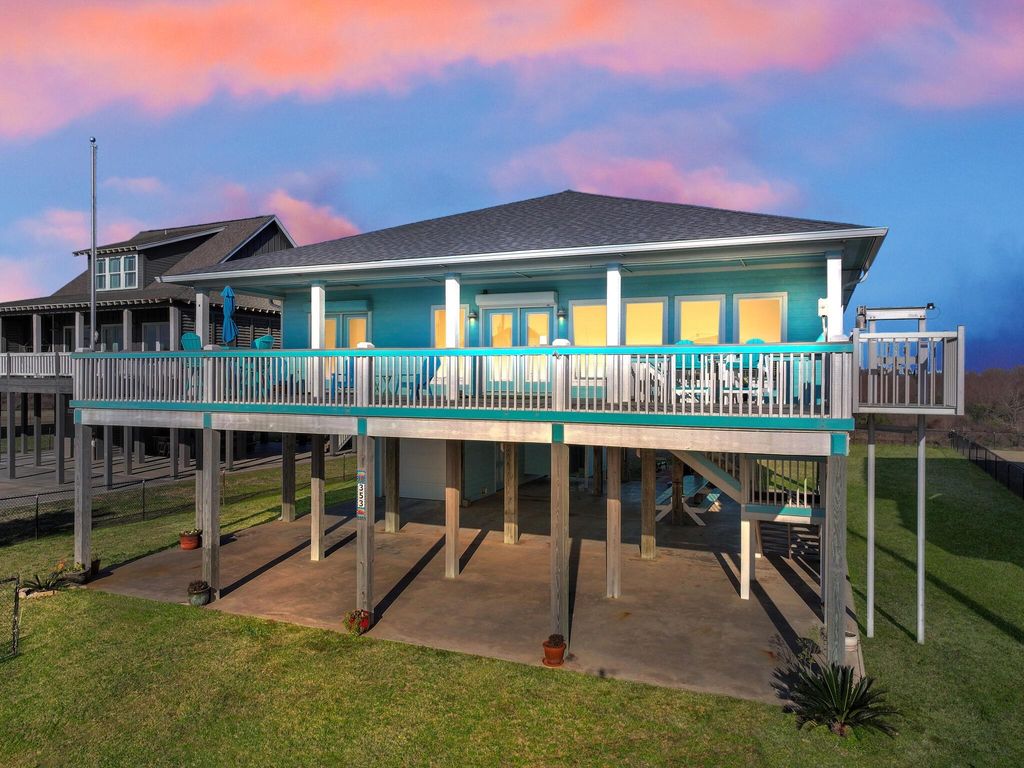 Photo of 353 Atkinson Street, Crystal Beach, TX 77650 (MLS # 72150018)