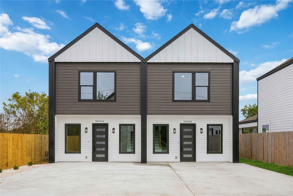 Photo of 9019 Comal Street #A-C, Houston, TX 77051 (MLS # 74792301)