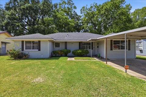 Photo of 4935 Bruce Drive, Beaumont, TX 77708 (MLS # 36656826)