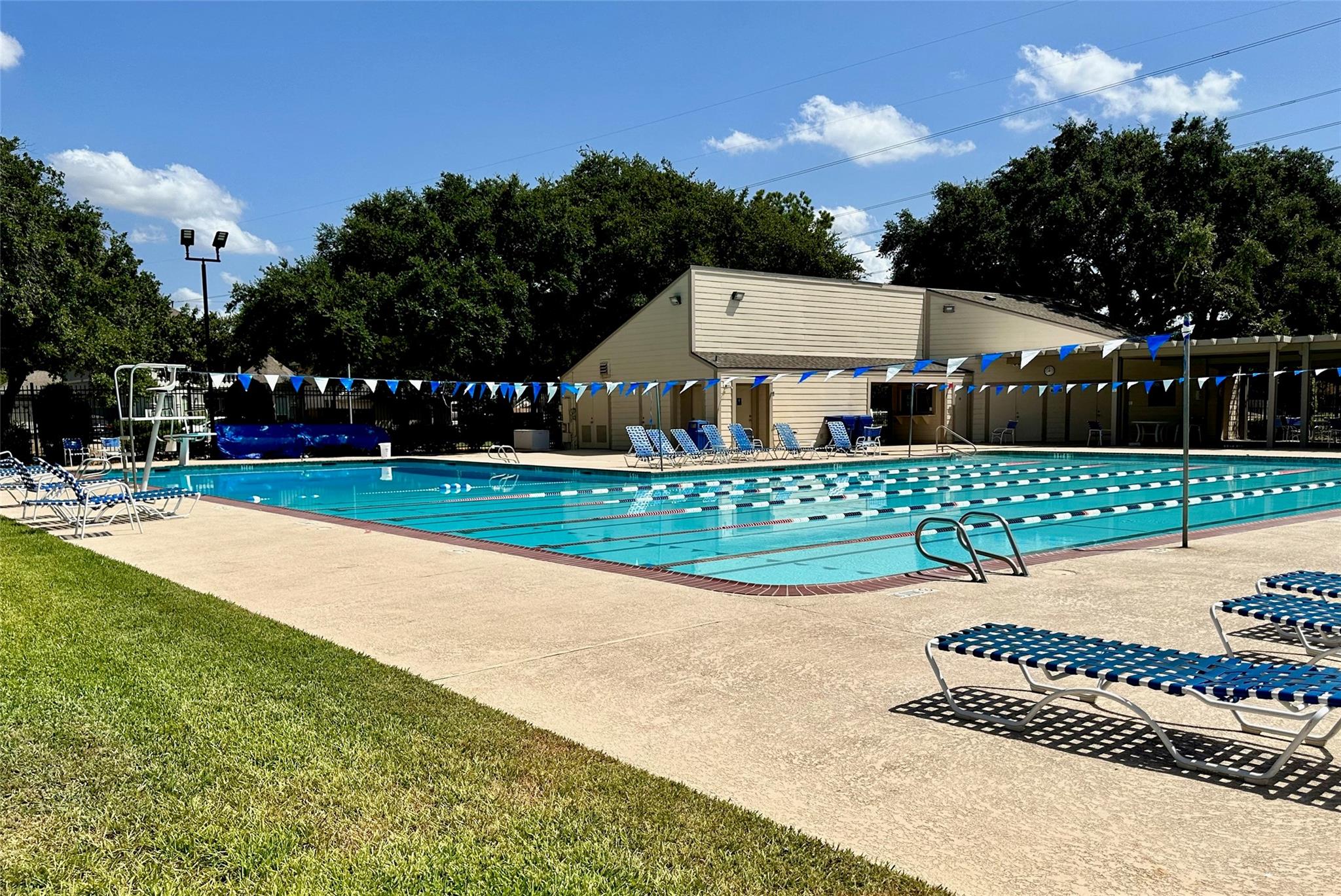 21422 Highland Knolls Drive