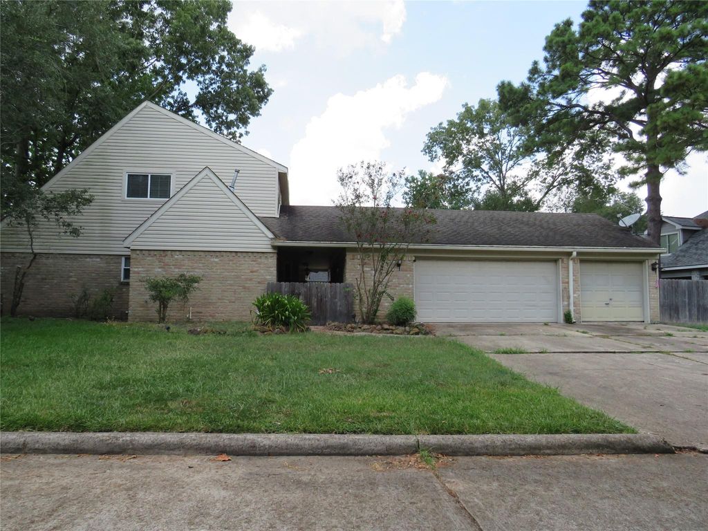 Photo of 20302 Arrow Cove Drive, Humble, TX 77346 (MLS # 92202809)