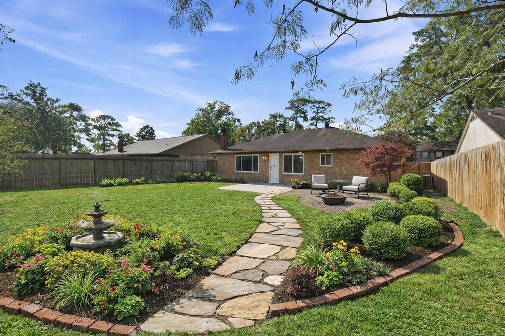 Photo of 19010 Neath Street, Humble, TX 77346 (MLS # 3425625)