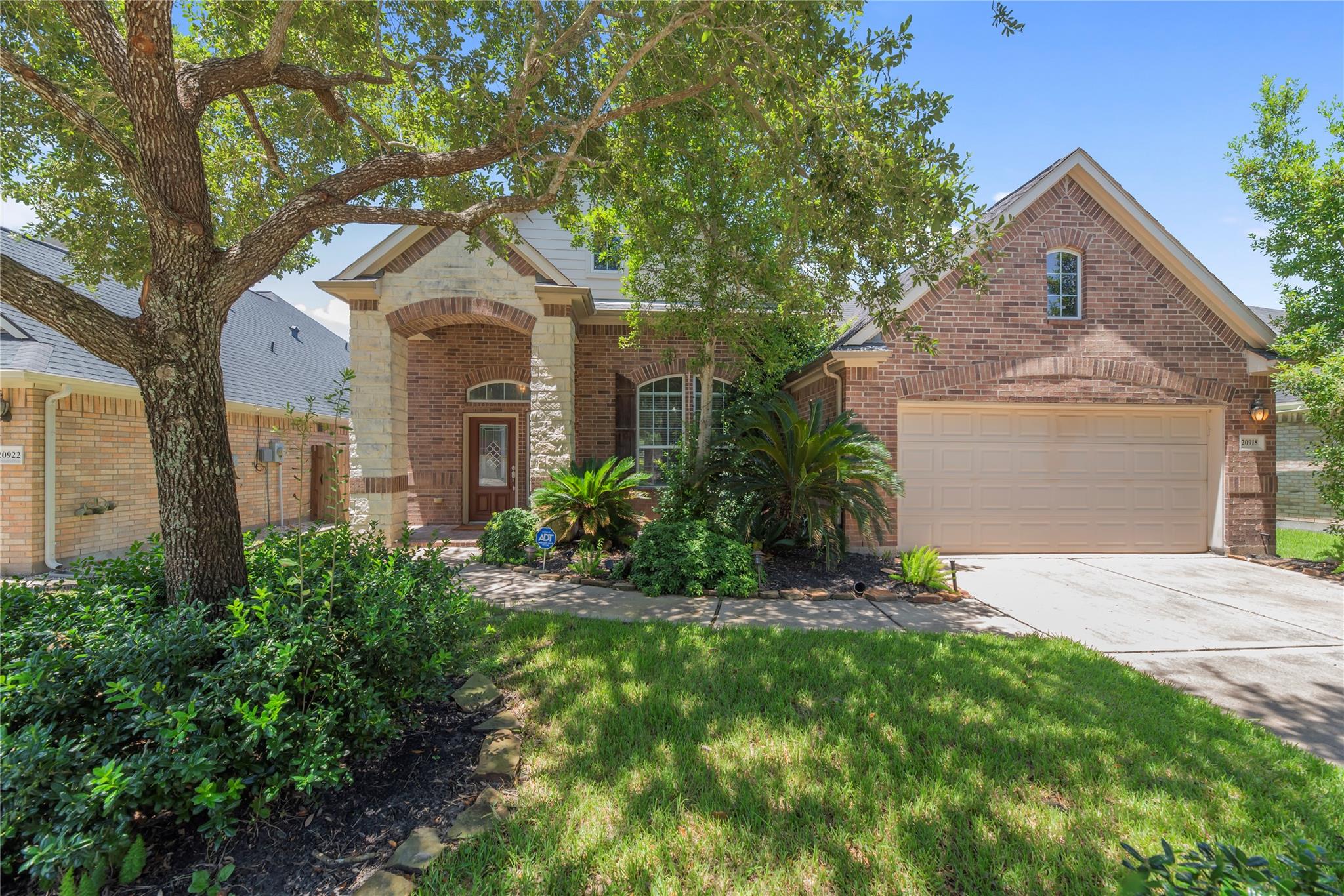 20918 Field Manor Lane