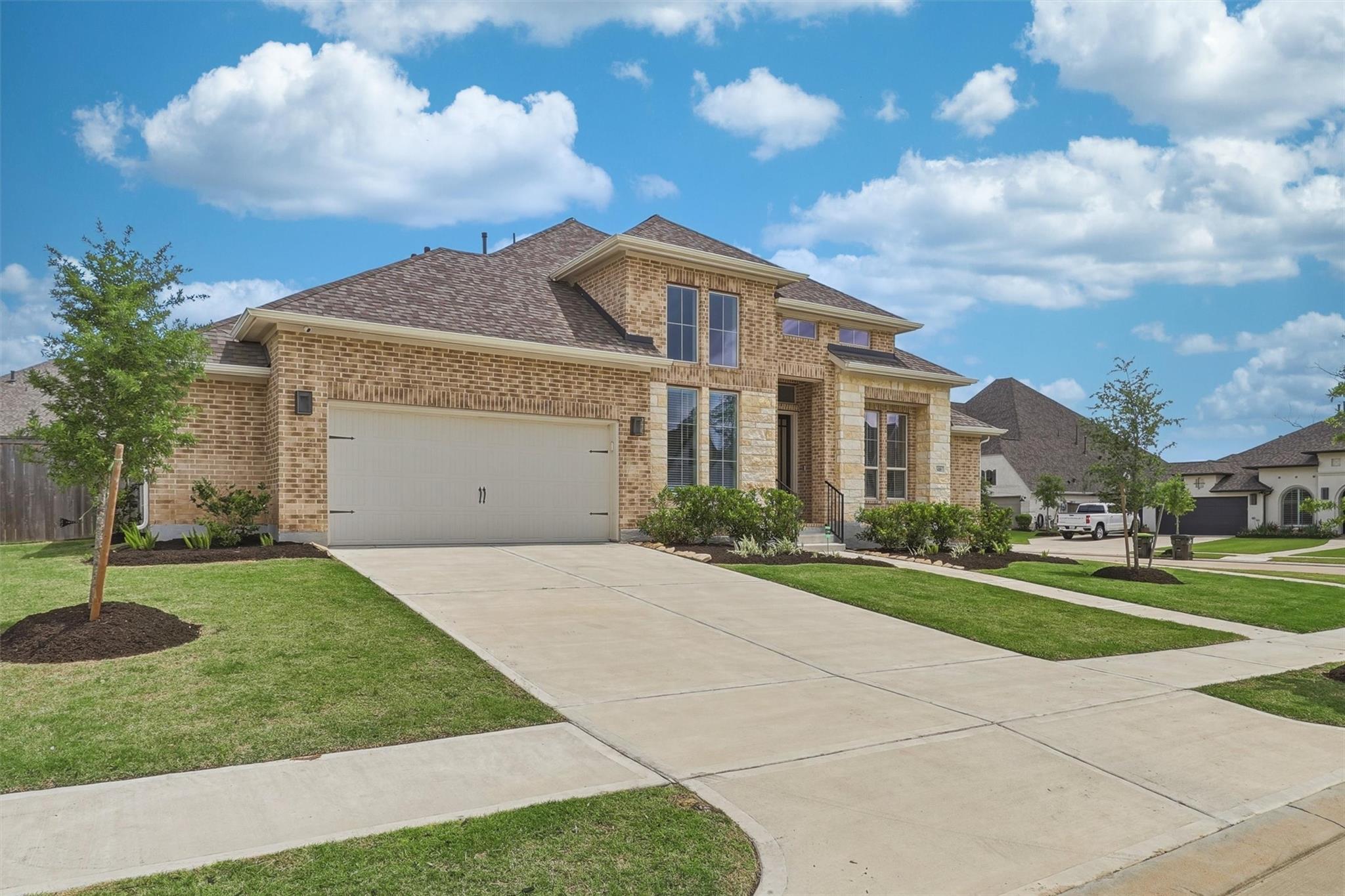 5406 Farm Hill Way