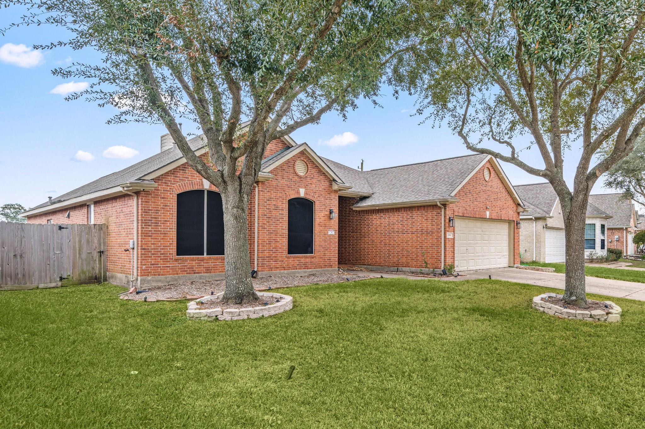 2010 Lincoln Crest Way