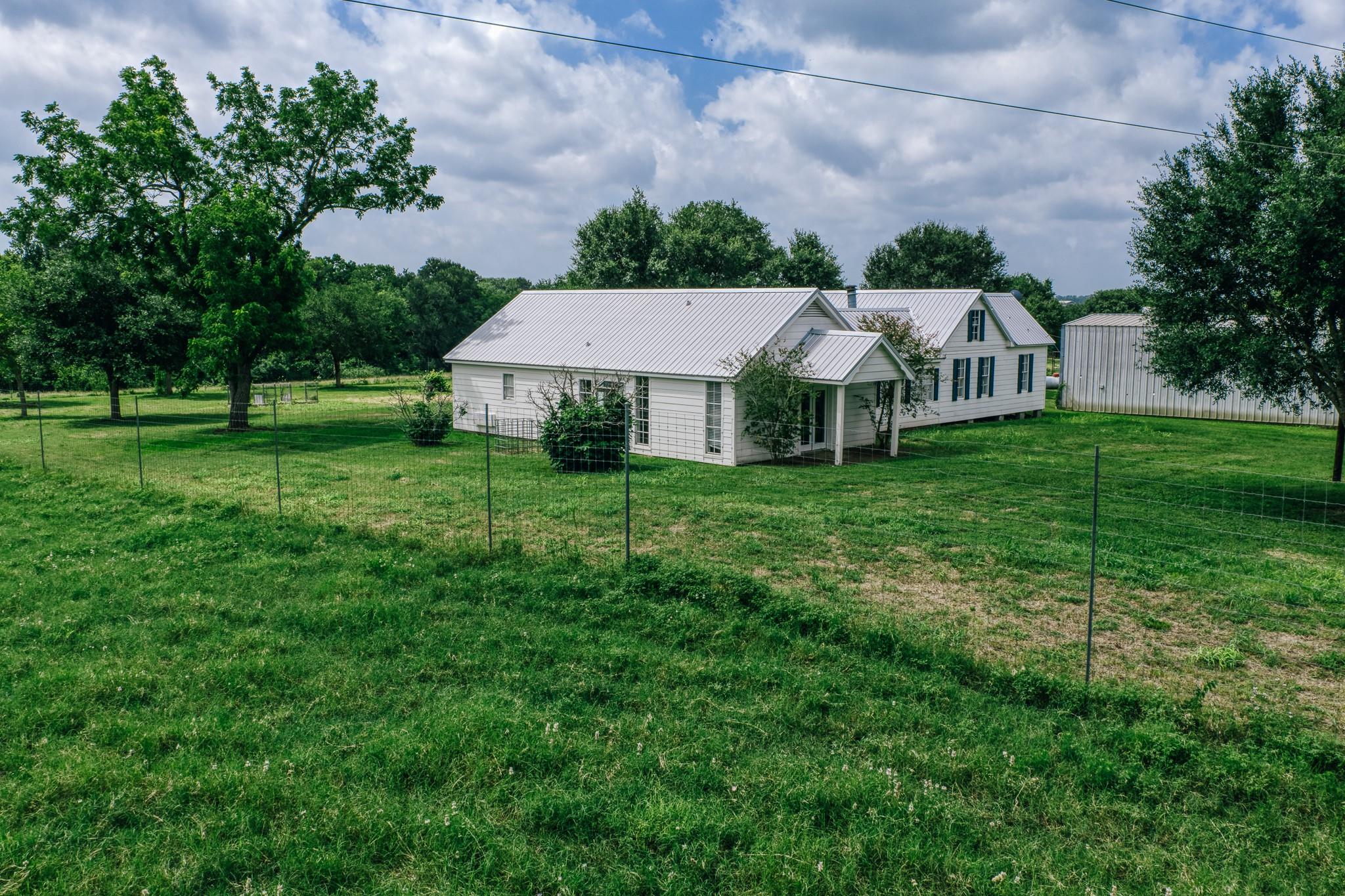 2734 Blue Hole Road