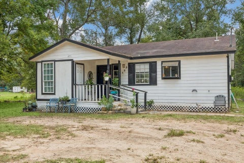 Photo of 271 Trails End Drive, Cleveland, TX 77328 (MLS # 44178552)