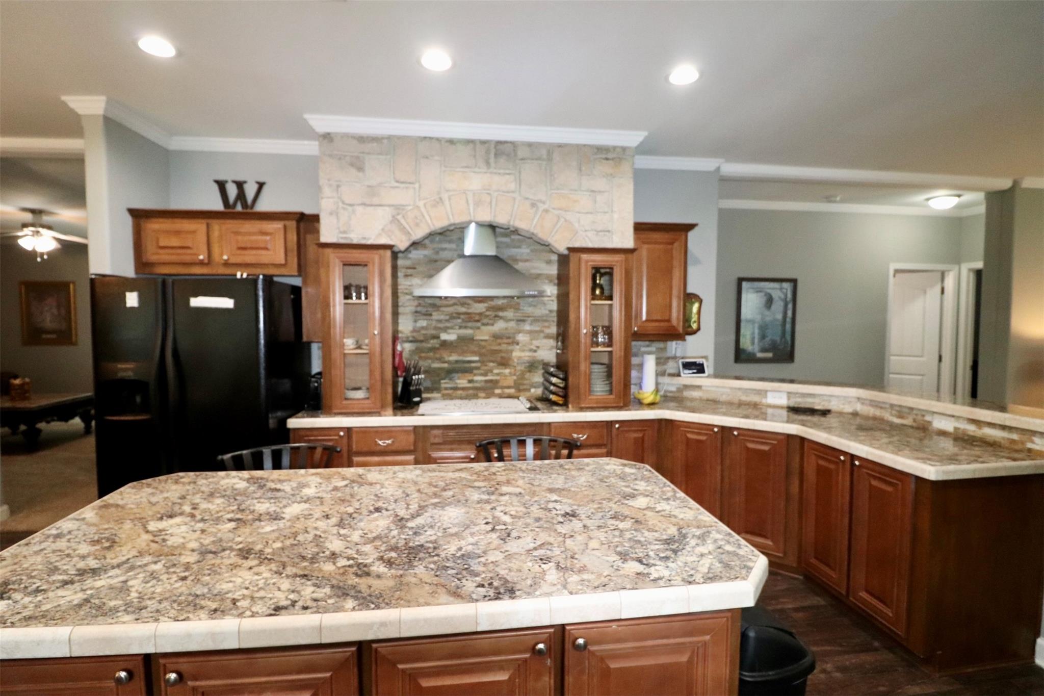 1250 Meekins Road