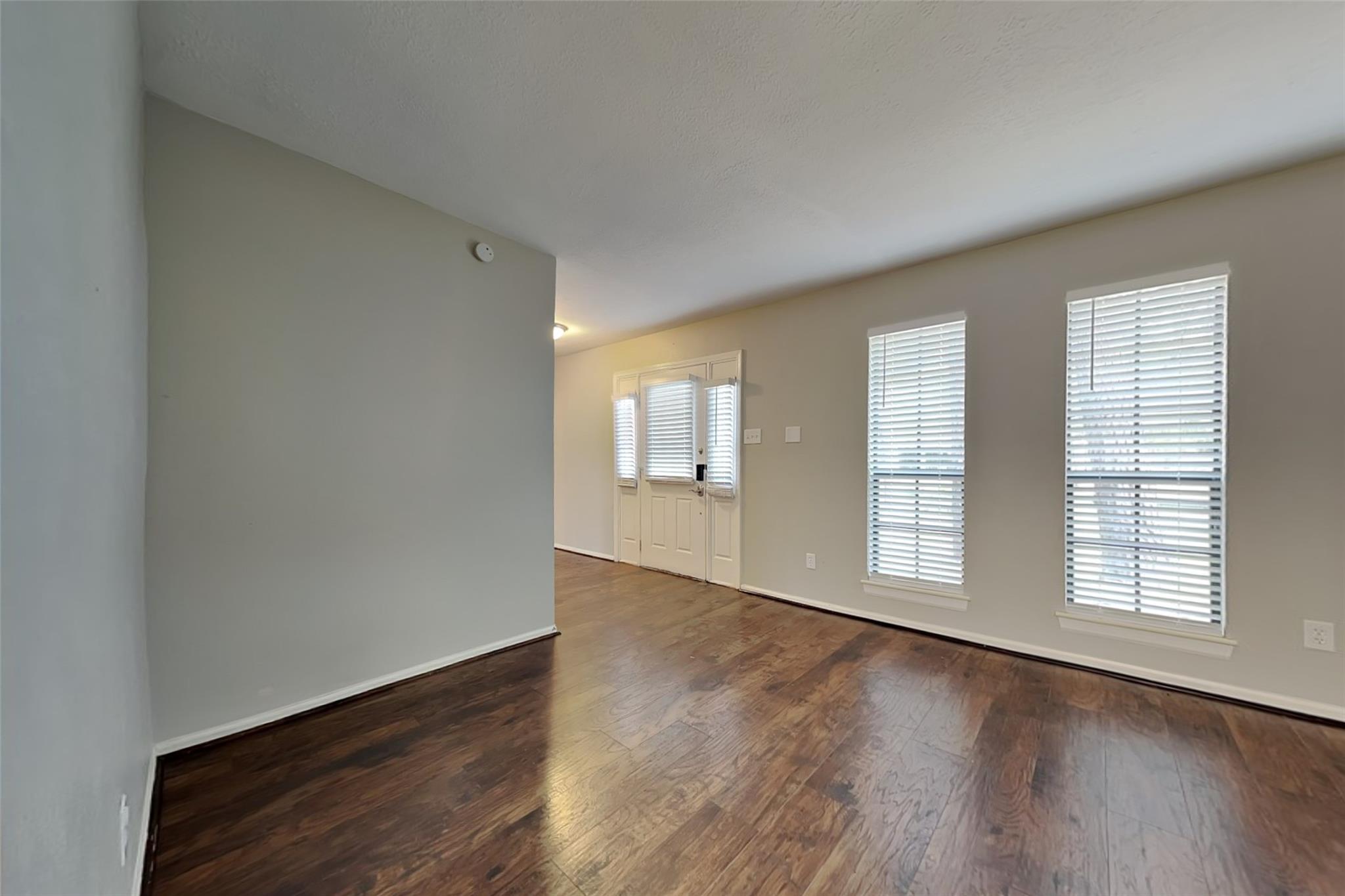 134 E Pathfinders Circle