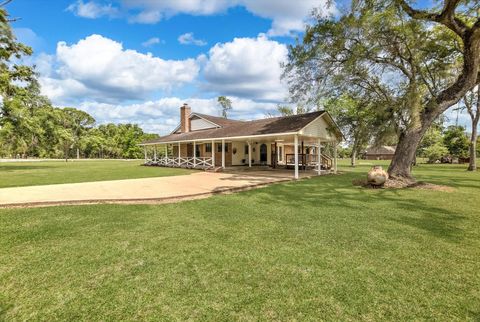 Tiny photo for 159 County Road 611a, Angleton, TX 77515 (MLS # 79494300)