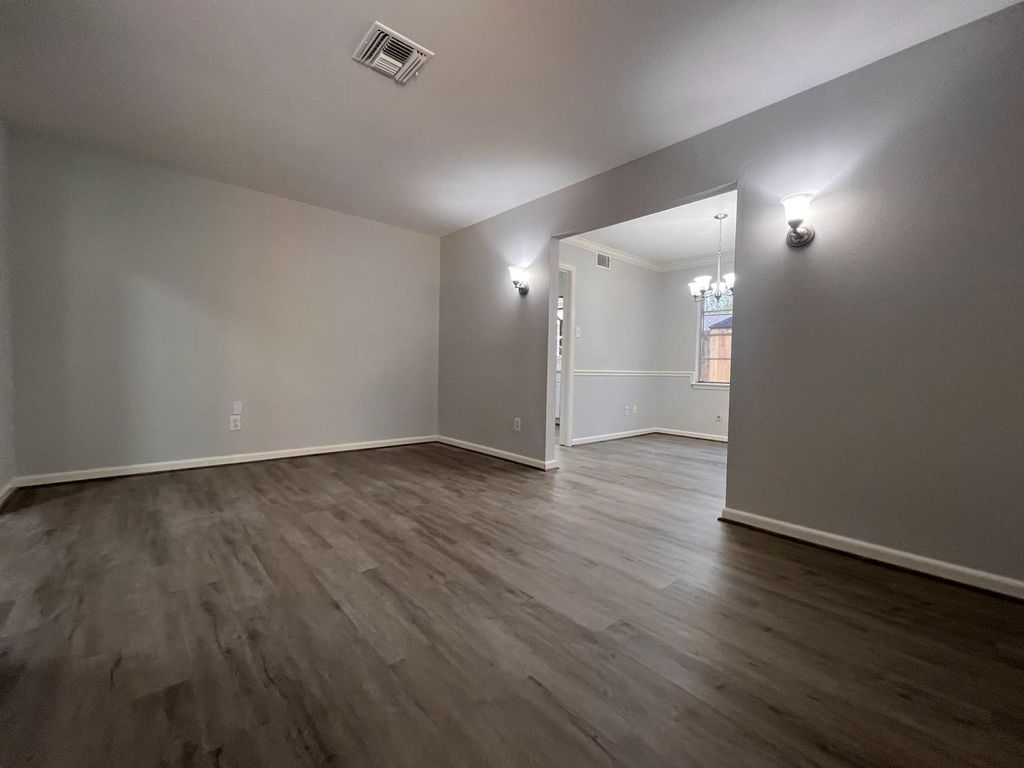 Photo of 18202 Blanchmont Lane, Houston, TX 77058 (MLS # 19327534)