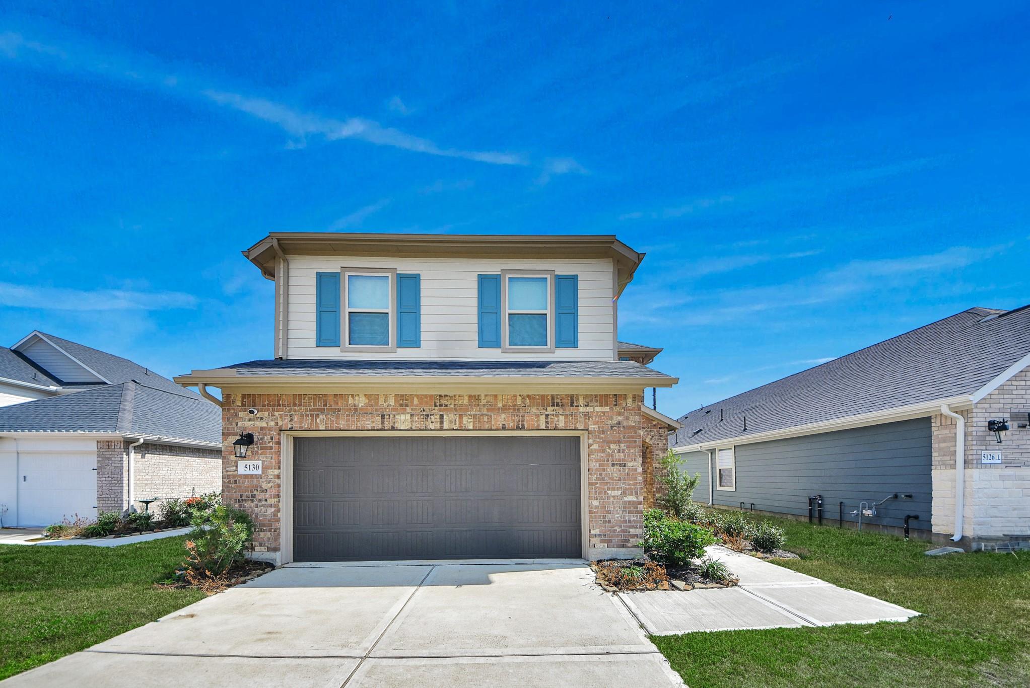 5130 Bluebird Song Lane