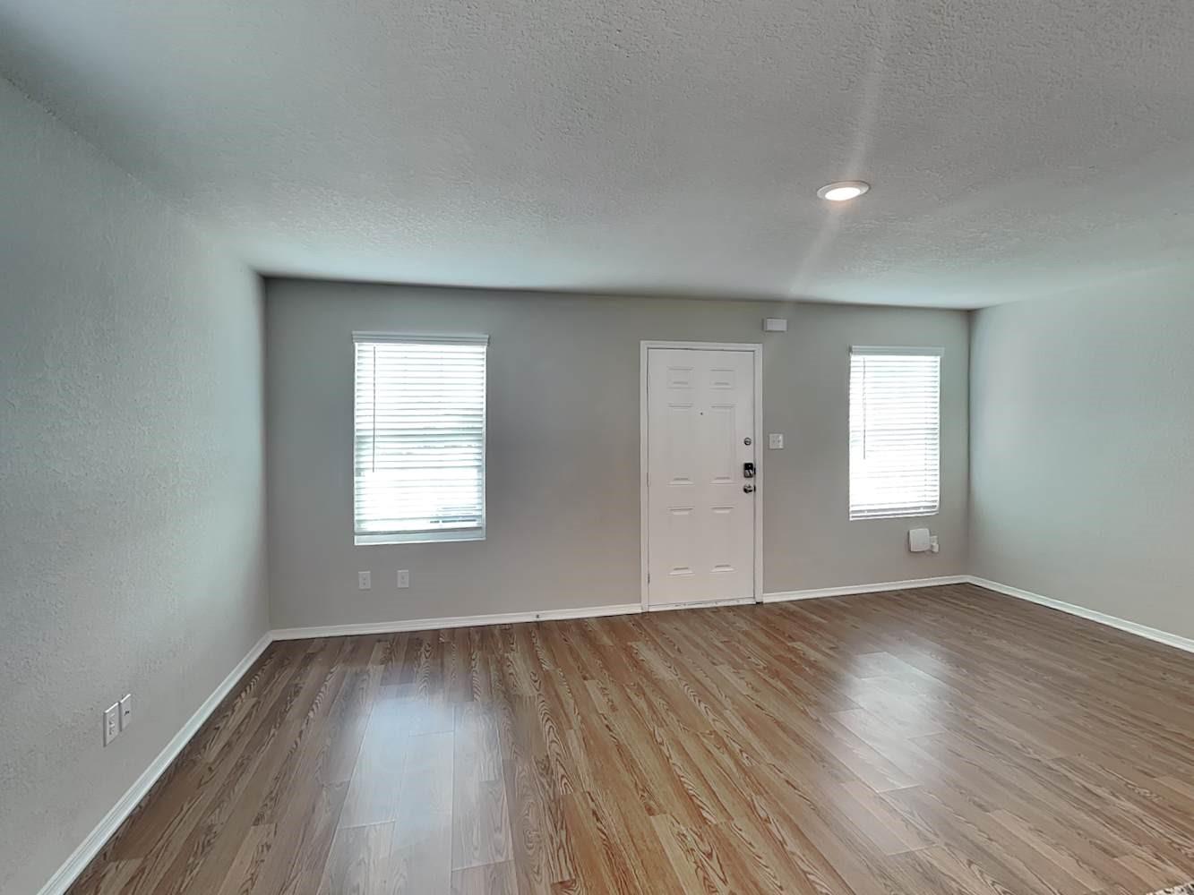 5442 Verdugos Palace