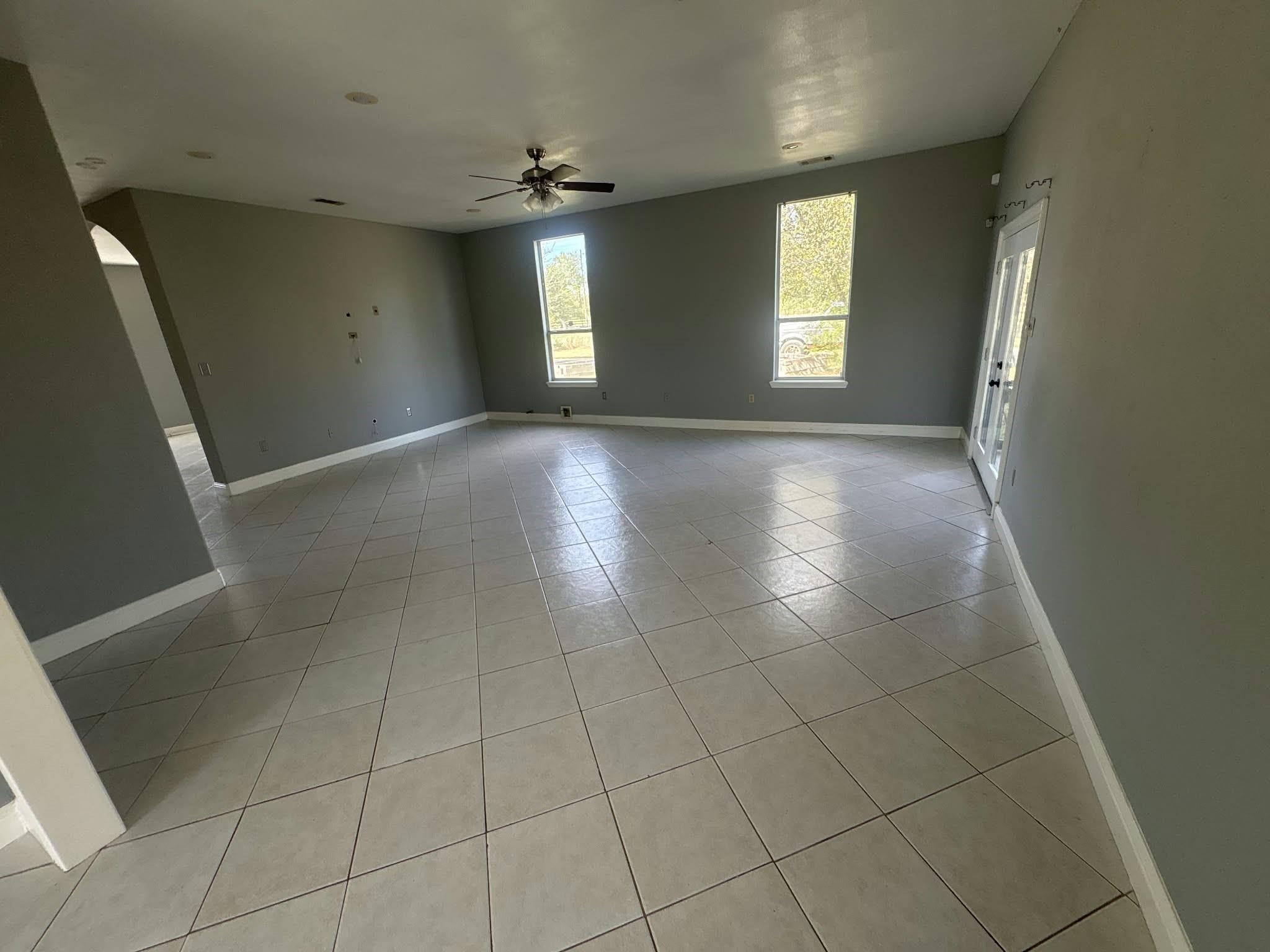 1927 County Road 486