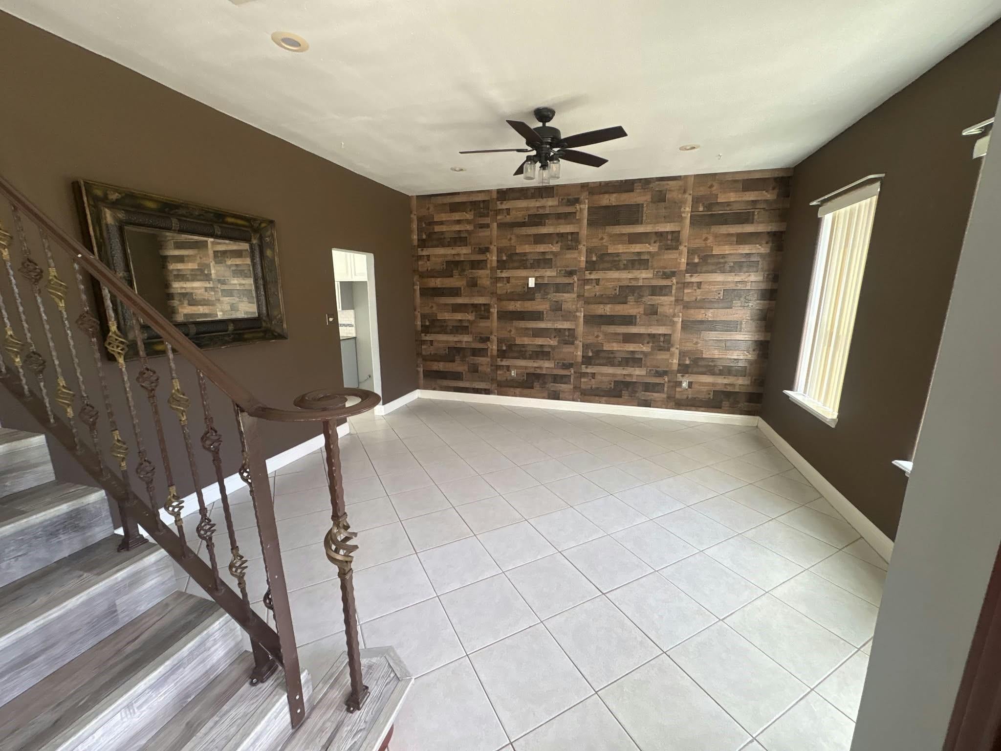 1927 County Road 486