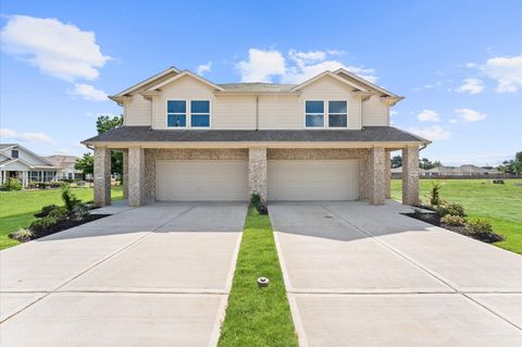 Photo of 1367 Mixander Way S, La Porte, TX 77571 (MLS # 59033738)
