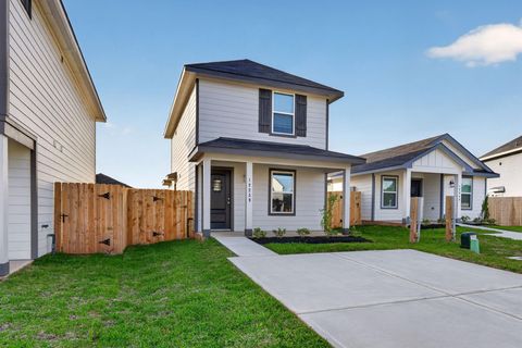 Photo of 12239 Shield Crest Ct Ct, Willis, TX 77378 (MLS # 16875071)