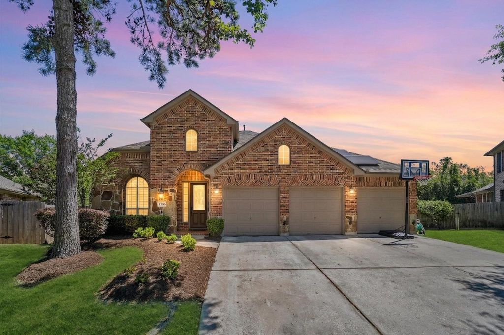 Photo of 17006 Buffalo Peak Court, Humble, TX 77346 (MLS # 96166261)