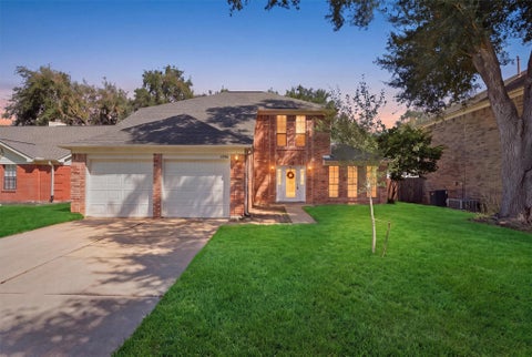 Photo of 1926 Victoria Garden Drive, Richmond, TX 77406 (MLS # 34153124)