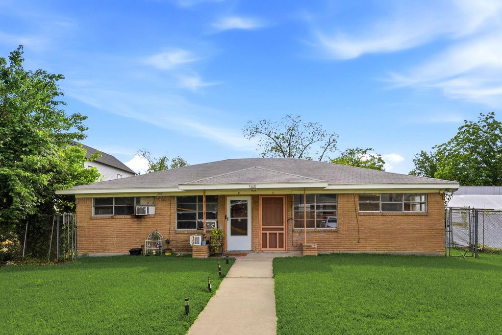Photo of 3408 E Lockwood Drive #1, Houston, TX 77026 (MLS # 5587093)