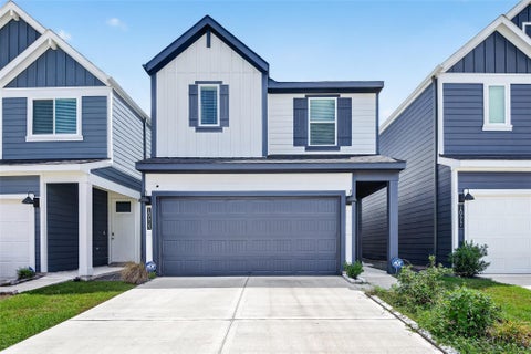 Photo of 10415 Hadley Park Trail, Houston, TX 77051 (MLS # 38972359)