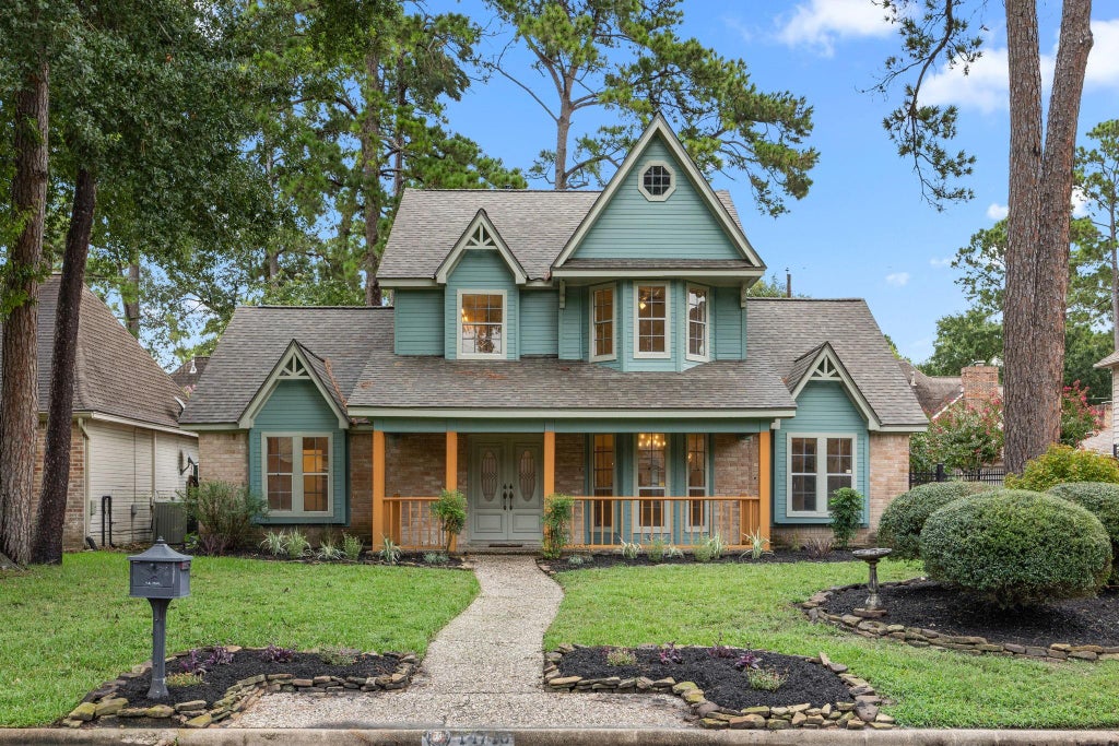 Photo of 14710 Oak Bluff Court, Houston, TX 77070 (MLS # 75009105)