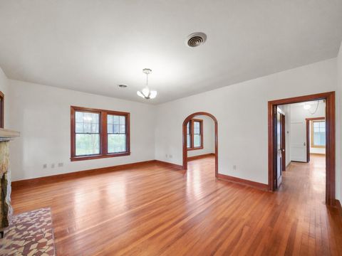 Tiny photo for 229 E Cedar Street, Angleton, TX 77515 (MLS # 58022457)